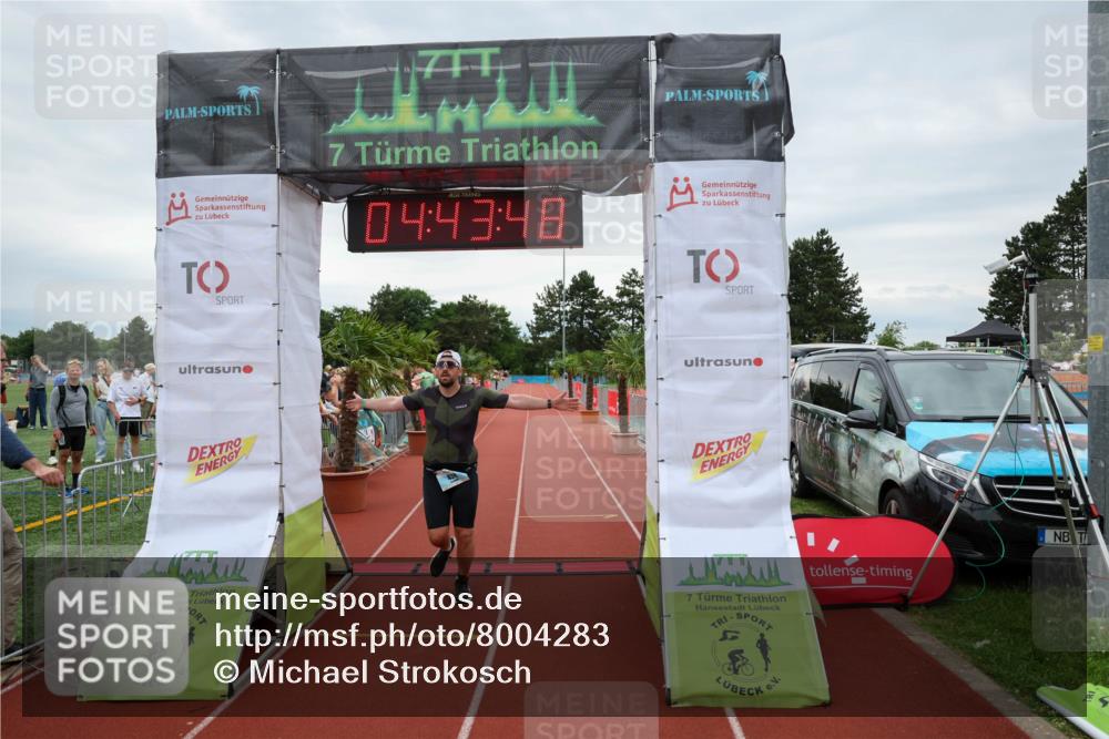 15.06.2025 - 7 Türme Triathlon Michael Strokosch http://msf.ph/oto/8004283 15.06.2025 14:43:47 Ziel 333, 424, 486, 534 meine-sportfotos.de