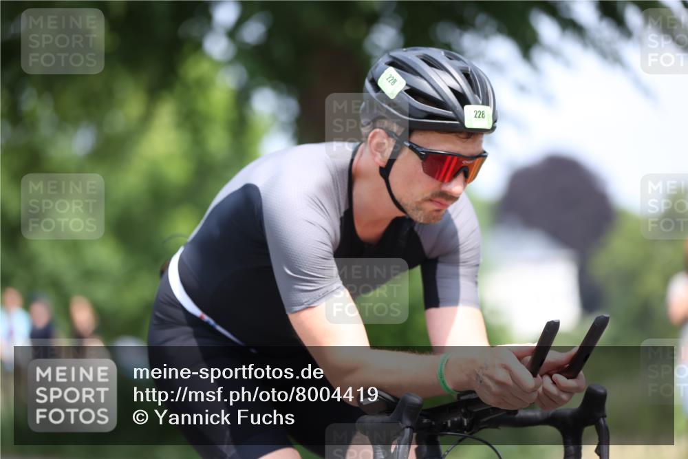 15.06.2025 - 7 Türme Triathlon Yannick Fuchs http://msf.ph/oto/8004419 15.06.2025 12:36:00 Radfahren 228, 243, 333 meine-sportfotos.de