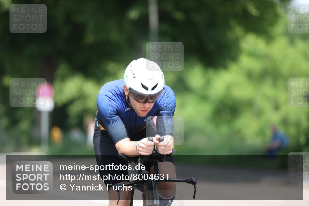 15.06.2025 - 7 Türme Triathlon Yannick Fuchs http://msf.ph/oto/8004631 15.06.2025 12:36:06 Radfahren 276, 333 meine-sportfotos.de