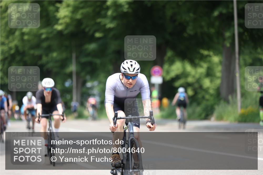 15.06.2025 - 7 Türme Triathlon Yannick Fuchs http://msf.ph/oto/8004640 15.06.2025 13:17:34 Radfahren 489, 543, 574, 590, 764, 800, 850, 894, 909 meine-sportfotos.de