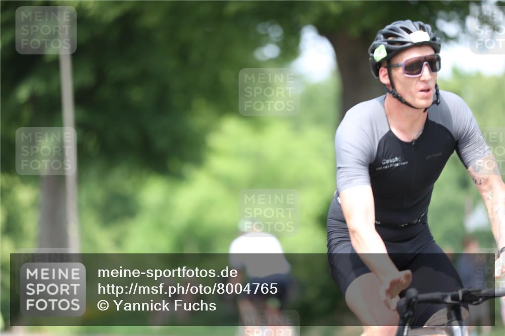 15.06.2025 - 7 Türme Triathlon Yannick Fuchs http://msf.ph/oto/8004765 15.06.2025 13:17:38 Radfahren 489, 543, 574, 590, 666, 764, 800, 850, 894 meine-sportfotos.de