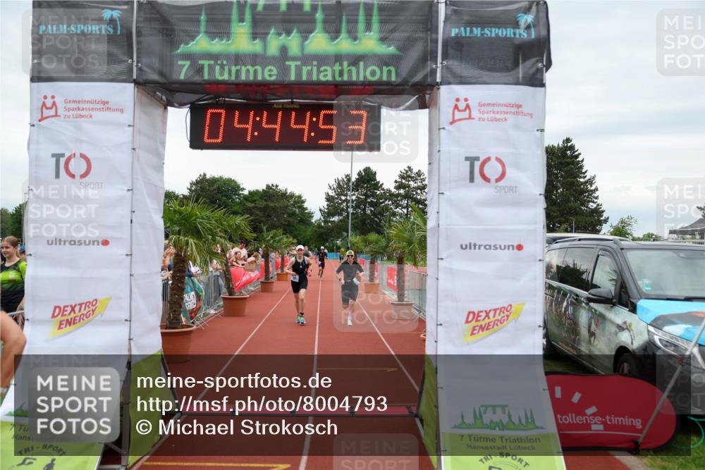 15.06.2025 - 7 Türme Triathlon Michael Strokosch http://msf.ph/oto/8004793 15.06.2025 14:44:52 Ziel 433, 525, 529, 581, 617 meine-sportfotos.de