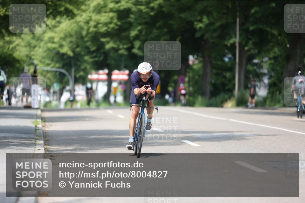 15.06.2025 - 7 Türme Triathlon Yannick Fuchs http://msf.ph/oto/8004827 15.06.2025 12:36:19 Radfahren 667 meine-sportfotos.de