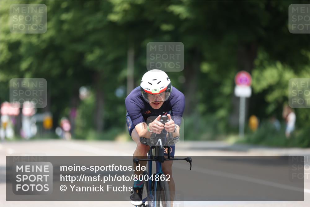 15.06.2025 - 7 Türme Triathlon Yannick Fuchs http://msf.ph/oto/8004862 15.06.2025 12:36:20 Radfahren 618, 667 meine-sportfotos.de