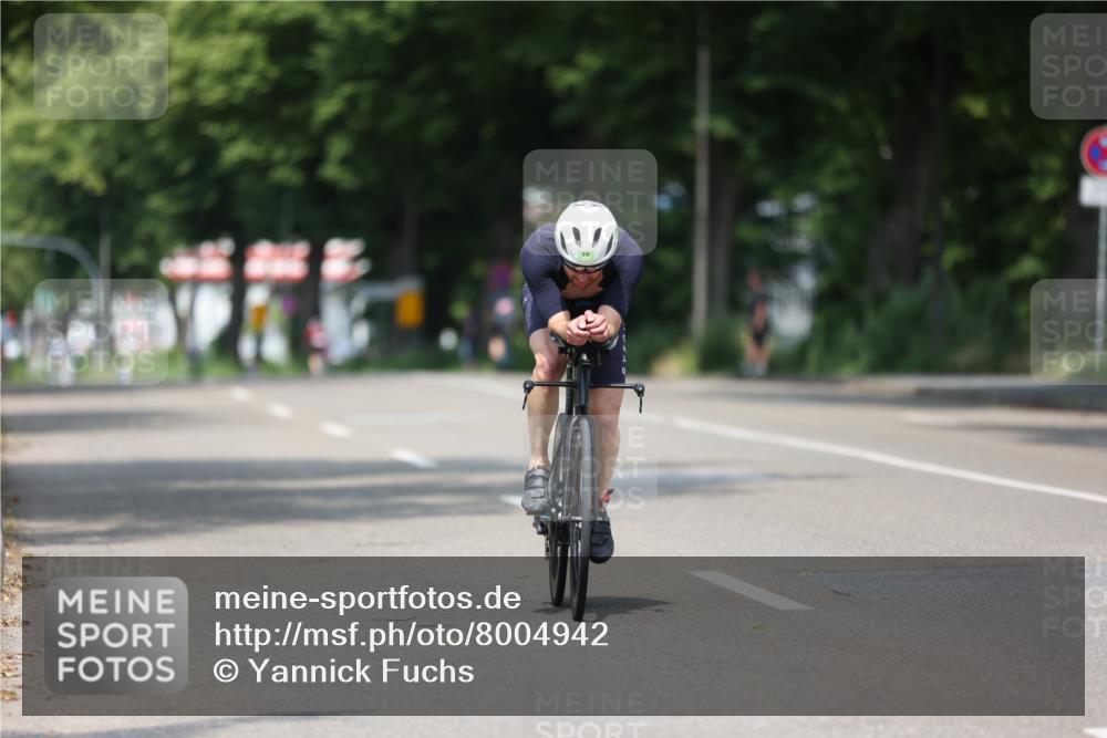 15.06.2025 - 7 Türme Triathlon Yannick Fuchs http://msf.ph/oto/8004942 15.06.2025 12:36:25 Radfahren 213, 258, 618, 670 meine-sportfotos.de