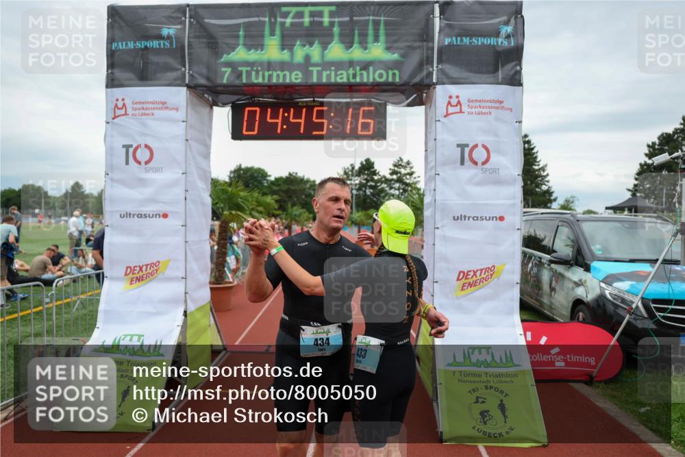 15.06.2025 - 7 Türme Triathlon Michael Strokosch http://msf.ph/oto/8005050 15.06.2025 14:45:16 Ziel 434 meine-sportfotos.de