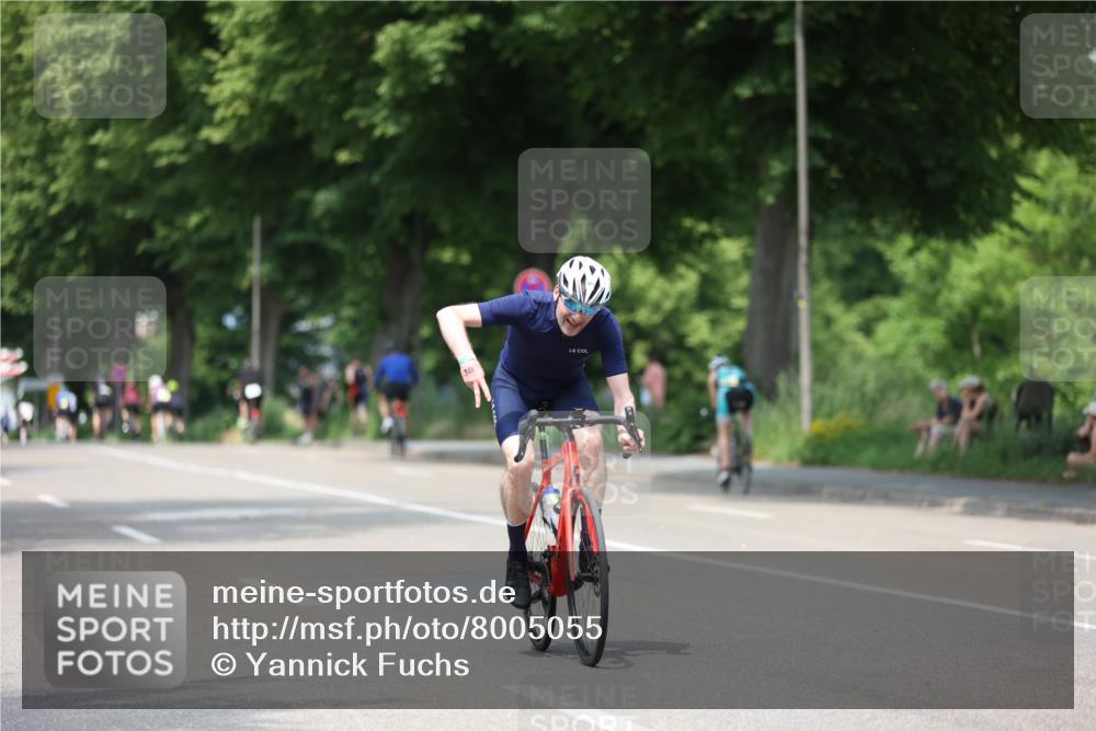 15.06.2025 - 7 Türme Triathlon Yannick Fuchs http://msf.ph/oto/8005055 15.06.2025 13:17:55 Radfahren 198, 326, 605, 645, 720, 796, 829, 1125 meine-sportfotos.de