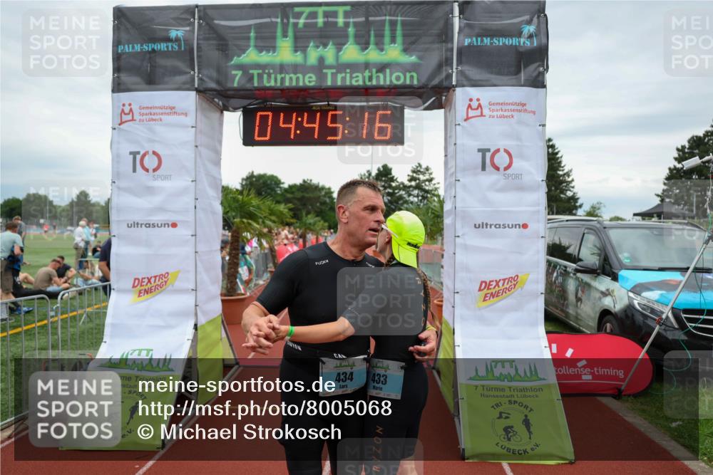 15.06.2025 - 7 Türme Triathlon Michael Strokosch http://msf.ph/oto/8005068 15.06.2025 14:45:16 Ziel 434 meine-sportfotos.de