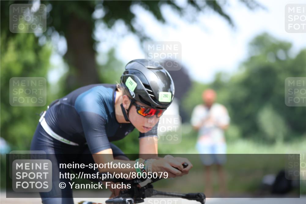 15.06.2025 - 7 Türme Triathlon Yannick Fuchs http://msf.ph/oto/8005079 15.06.2025 12:36:40 Radfahren 292, 652 meine-sportfotos.de