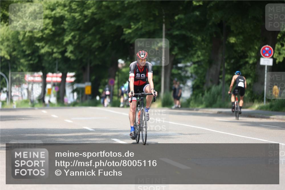 15.06.2025 - 7 Türme Triathlon Yannick Fuchs http://msf.ph/oto/8005116 15.06.2025 12:36:47 Radfahren 212 meine-sportfotos.de