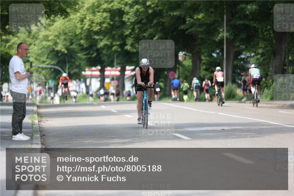 15.06.2025 - 7 Türme Triathlon Yannick Fuchs http://msf.ph/oto/8005188 15.06.2025 13:18:04 Radfahren 198, 205, 556, 605, 720, 768, 799, 829, 843, 1009, 1022, 1046, 1089, 1094, 1125 meine-sportfotos.de