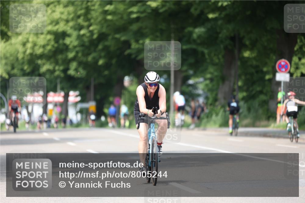 15.06.2025 - 7 Türme Triathlon Yannick Fuchs http://msf.ph/oto/8005244 15.06.2025 13:18:05 Radfahren 205, 556, 605, 768, 799, 829, 843, 878, 1009, 1022, 1046, 1089, 1094 meine-sportfotos.de