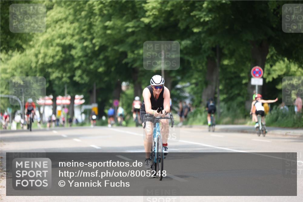 15.06.2025 - 7 Türme Triathlon Yannick Fuchs http://msf.ph/oto/8005248 15.06.2025 13:18:06 Radfahren 205, 556, 768, 799, 843, 878, 1009, 1022, 1046, 1089, 1094 meine-sportfotos.de