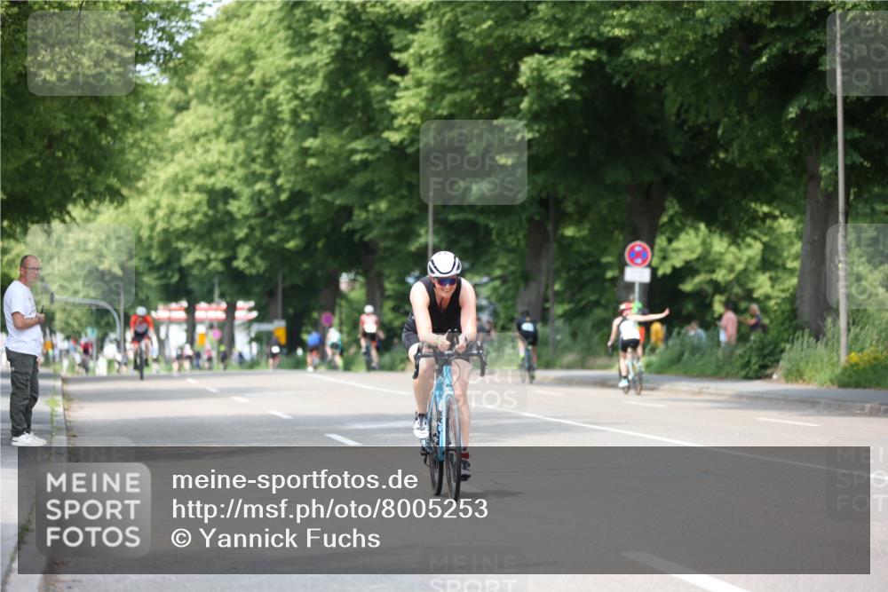 15.06.2025 - 7 Türme Triathlon Yannick Fuchs http://msf.ph/oto/8005253 15.06.2025 13:18:06 Radfahren 205, 556, 768, 799, 843, 878, 1009, 1022, 1046, 1089, 1094 meine-sportfotos.de