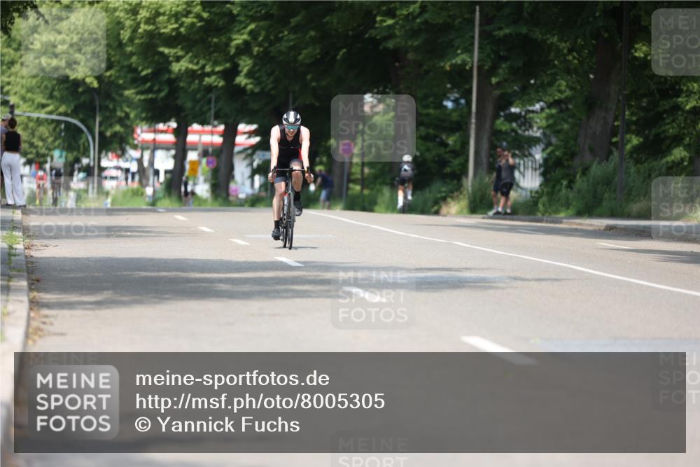 15.06.2025 - 7 Türme Triathlon Yannick Fuchs http://msf.ph/oto/8005305 15.06.2025 12:37:23 Radfahren 333, 391, 529 meine-sportfotos.de