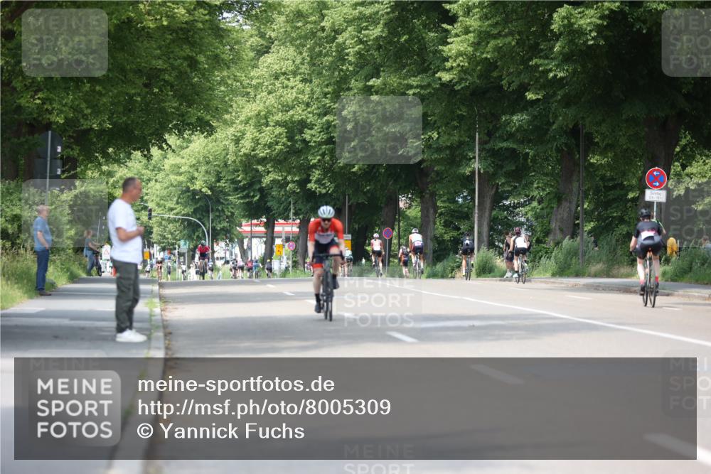 15.06.2025 - 7 Türme Triathlon Yannick Fuchs http://msf.ph/oto/8005309 15.06.2025 13:18:09 Radfahren 205, 408, 768, 843, 878, 1022, 1089, 1094 meine-sportfotos.de
