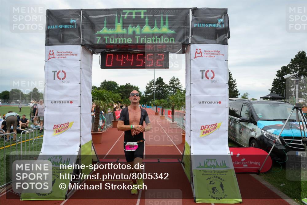 15.06.2025 - 7 Türme Triathlon Michael Strokosch http://msf.ph/oto/8005342 15.06.2025 14:45:52 Ziel 306 meine-sportfotos.de