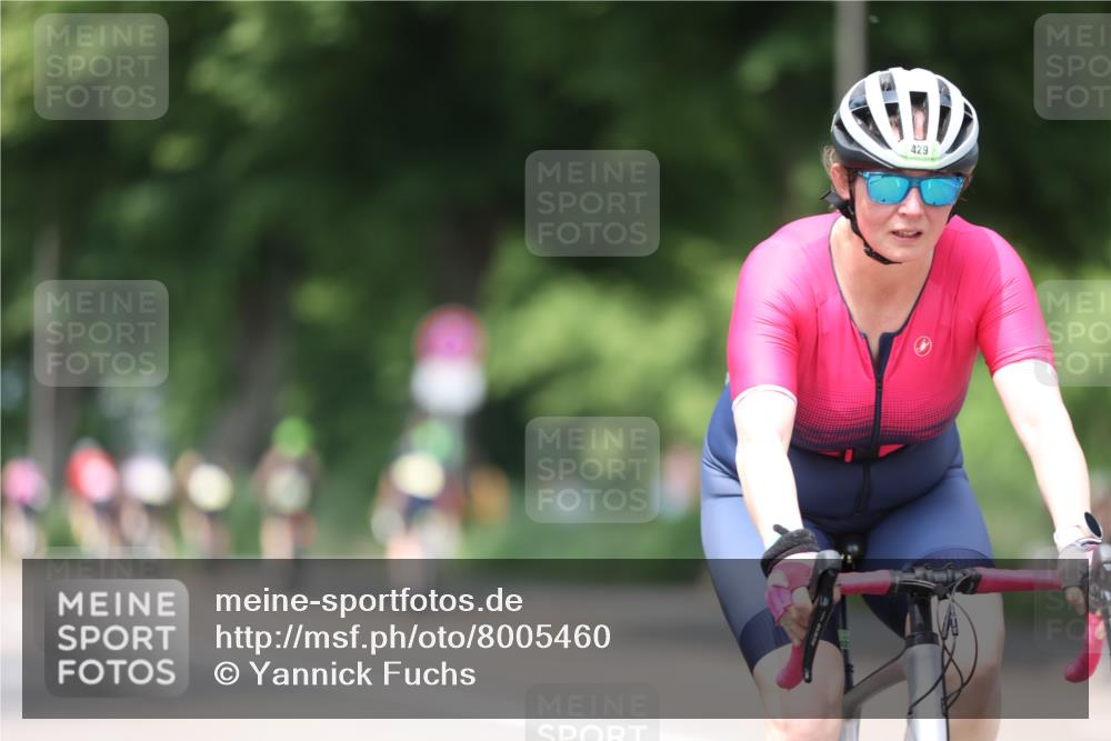 15.06.2025 - 7 Türme Triathlon Yannick Fuchs http://msf.ph/oto/8005460 15.06.2025 13:18:20 Radfahren 540, 728, 1013 meine-sportfotos.de