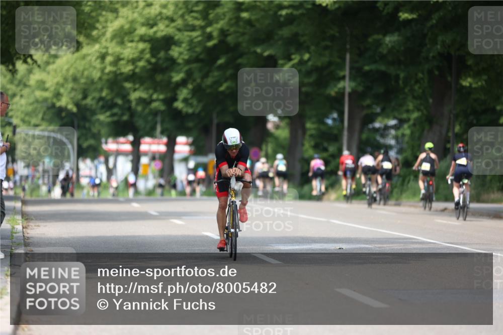 15.06.2025 - 7 Türme Triathlon Yannick Fuchs http://msf.ph/oto/8005482 15.06.2025 13:18:21 Radfahren 540, 728, 1013 meine-sportfotos.de