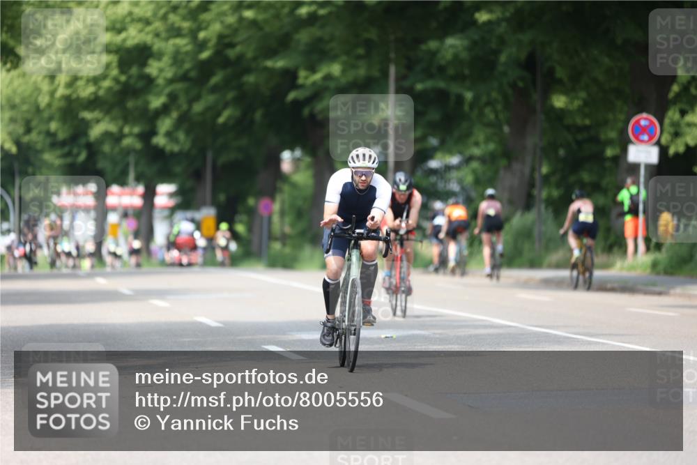 15.06.2025 - 7 Türme Triathlon Yannick Fuchs http://msf.ph/oto/8005556 15.06.2025 13:18:32 Radfahren 651, 1194 meine-sportfotos.de
