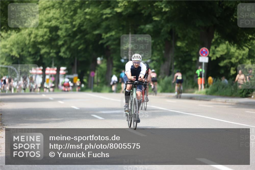 15.06.2025 - 7 Türme Triathlon Yannick Fuchs http://msf.ph/oto/8005575 15.06.2025 13:18:32 Radfahren 651, 1194 meine-sportfotos.de