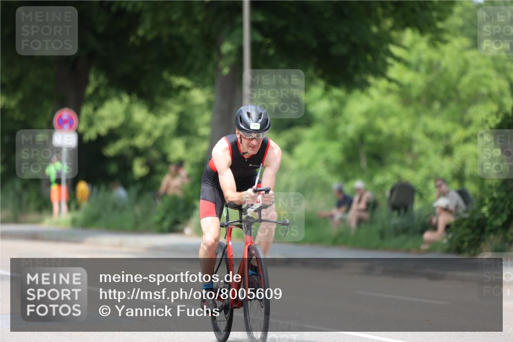 15.06.2025 - 7 Türme Triathlon Yannick Fuchs http://msf.ph/oto/8005609 15.06.2025 13:18:34 Radfahren 651, 1194 meine-sportfotos.de
