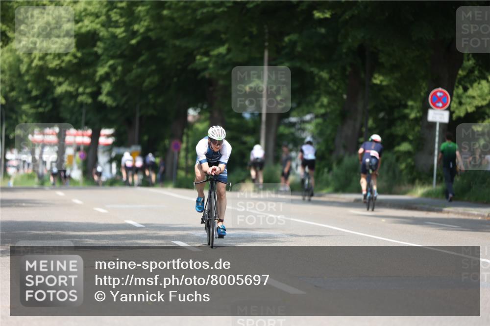 15.06.2025 - 7 Türme Triathlon Yannick Fuchs http://msf.ph/oto/8005697 15.06.2025 12:38:00 Radfahren 292, 299, 382 meine-sportfotos.de