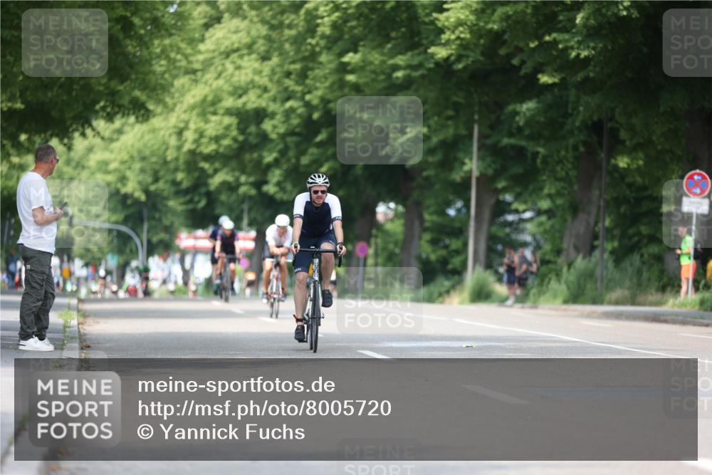 15.06.2025 - 7 Türme Triathlon Yannick Fuchs http://msf.ph/oto/8005720 15.06.2025 13:18:43 Radfahren 204, 223, 336, 412, 533, 679, 863, 1015, 1035, 1040, 1191 meine-sportfotos.de