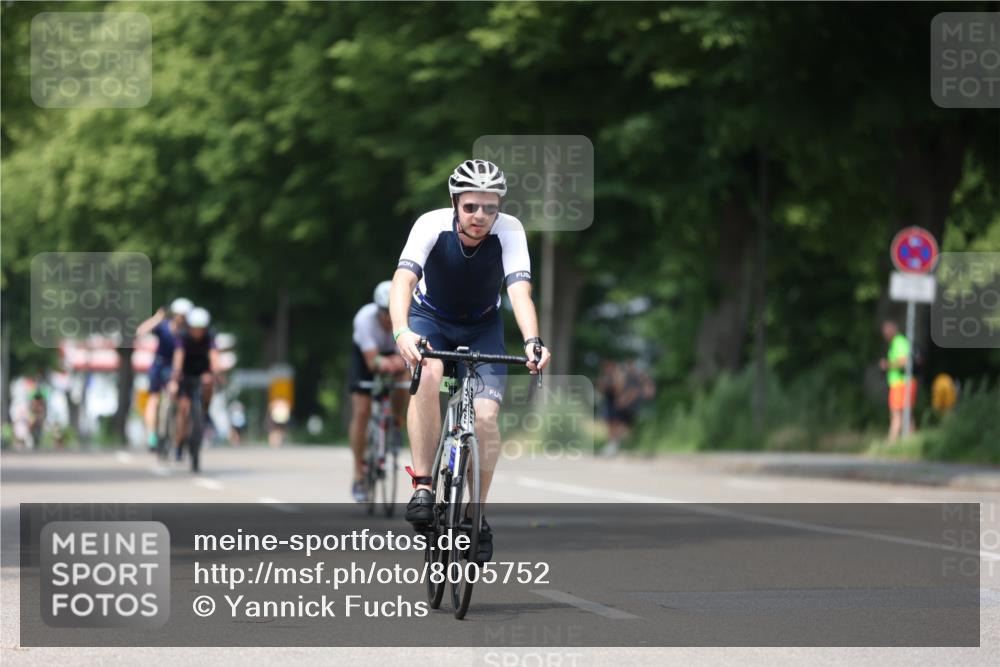 15.06.2025 - 7 Türme Triathlon Yannick Fuchs http://msf.ph/oto/8005752 15.06.2025 13:18:44 Radfahren 204, 223, 336, 412, 533, 679, 863, 1015, 1035, 1040, 1191 meine-sportfotos.de