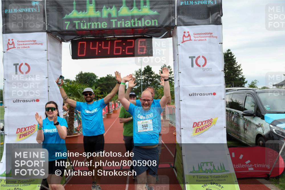 15.06.2025 - 7 Türme Triathlon Michael Strokosch http://msf.ph/oto/8005908 15.06.2025 14:46:26 Ziel 340, 544, 714 meine-sportfotos.de