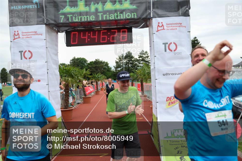 15.06.2025 - 7 Türme Triathlon Michael Strokosch http://msf.ph/oto/8005949 15.06.2025 14:46:27 Ziel 340, 544, 714 meine-sportfotos.de