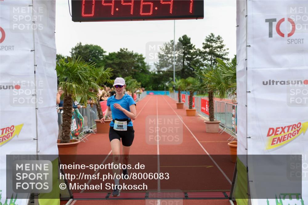 15.06.2025 - 7 Türme Triathlon Michael Strokosch http://msf.ph/oto/8006083 15.06.2025 14:46:46 Ziel 590 meine-sportfotos.de