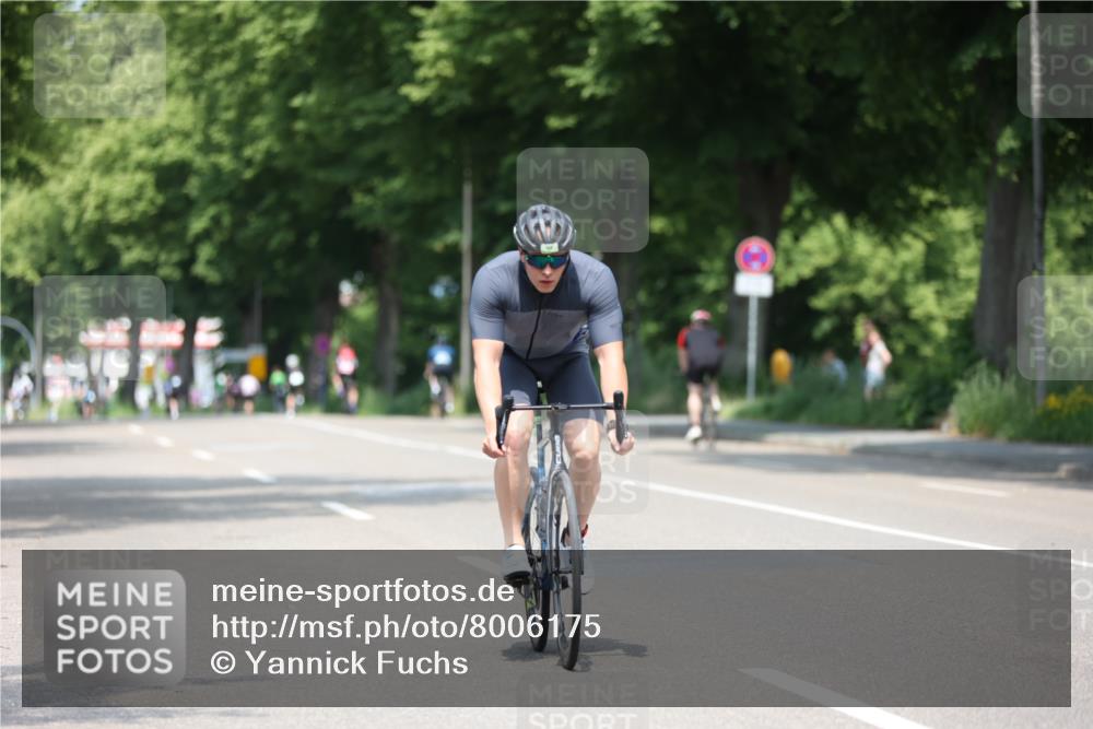 15.06.2025 - 7 Türme Triathlon Yannick Fuchs http://msf.ph/oto/8006175 15.06.2025 12:38:51 Radfahren 607 meine-sportfotos.de