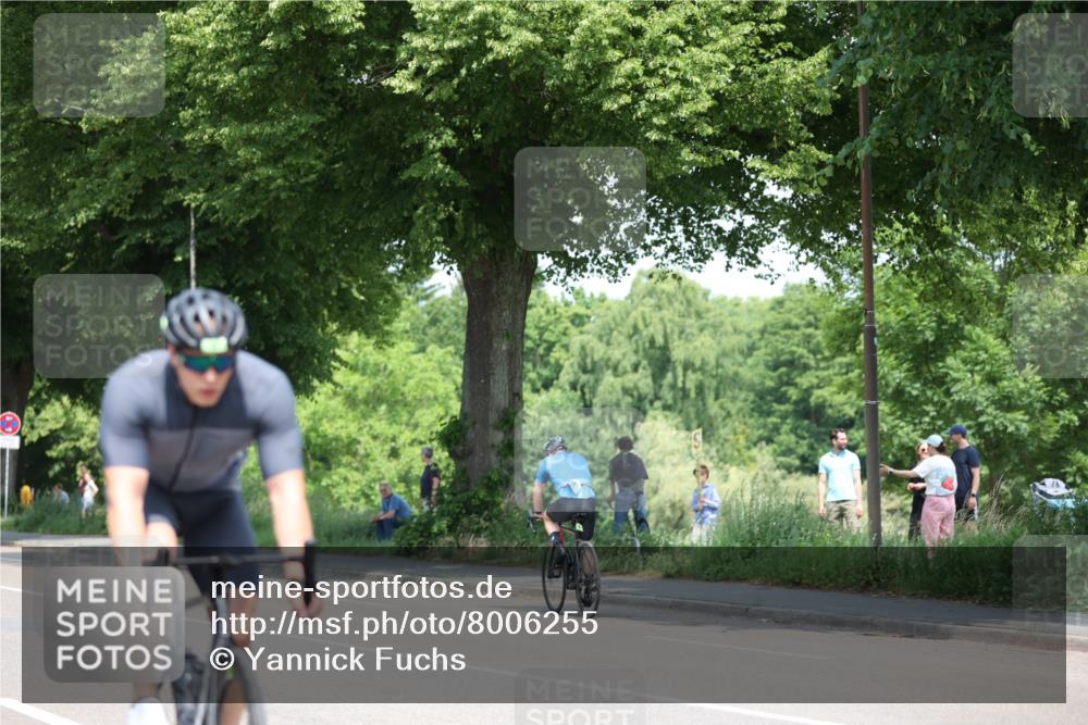 15.06.2025 - 7 Türme Triathlon Yannick Fuchs http://msf.ph/oto/8006255 15.06.2025 12:38:51 Radfahren 607 meine-sportfotos.de