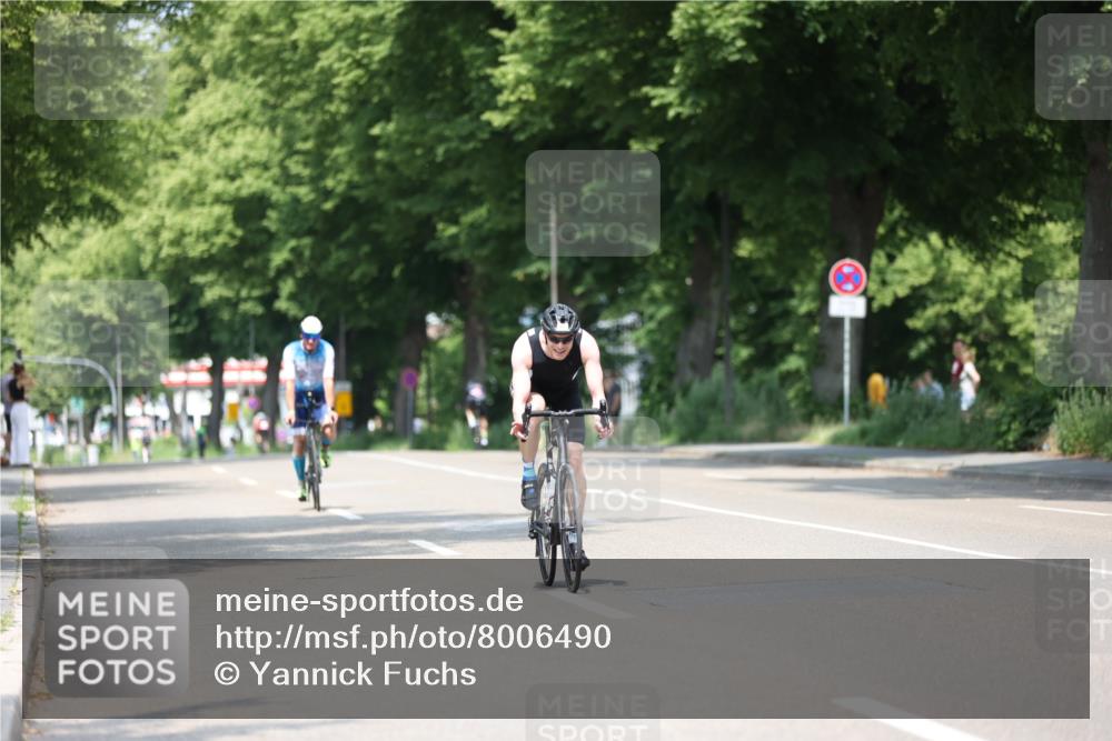15.06.2025 - 7 Türme Triathlon Yannick Fuchs http://msf.ph/oto/8006490 15.06.2025 12:39:22 Radfahren 216, 666 meine-sportfotos.de