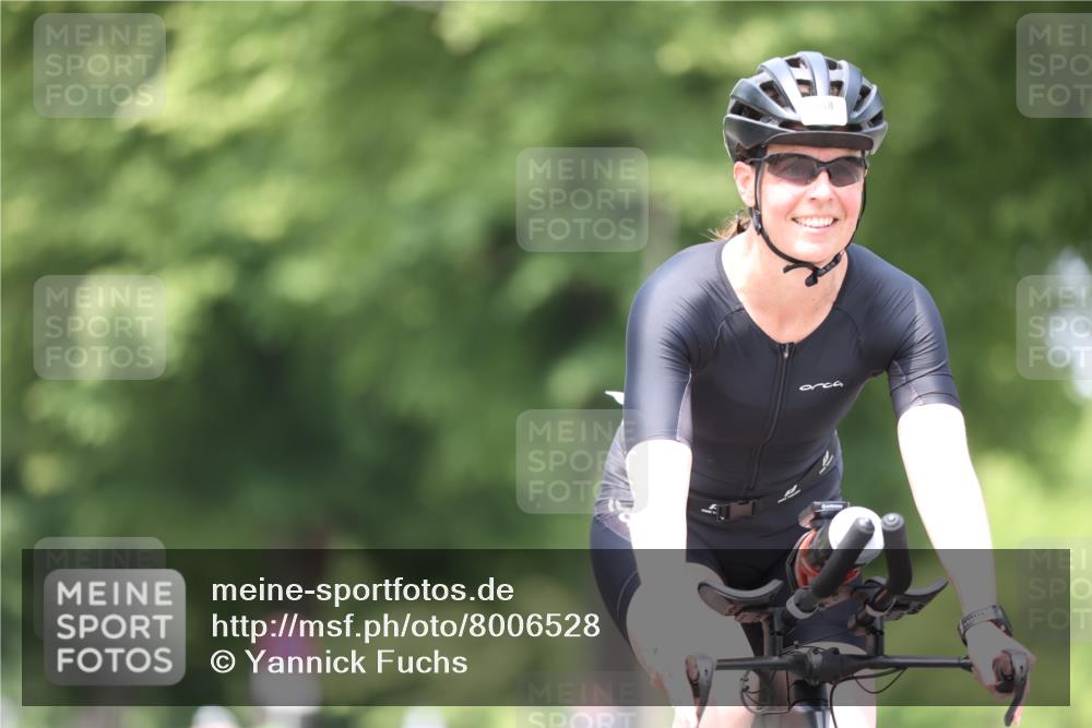 15.06.2025 - 7 Türme Triathlon Yannick Fuchs http://msf.ph/oto/8006528 15.06.2025 13:20:04 Radfahren 429, 588, 871 meine-sportfotos.de