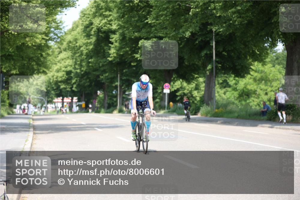 15.06.2025 - 7 Türme Triathlon Yannick Fuchs http://msf.ph/oto/8006601 15.06.2025 12:39:24 Radfahren 216, 666 meine-sportfotos.de