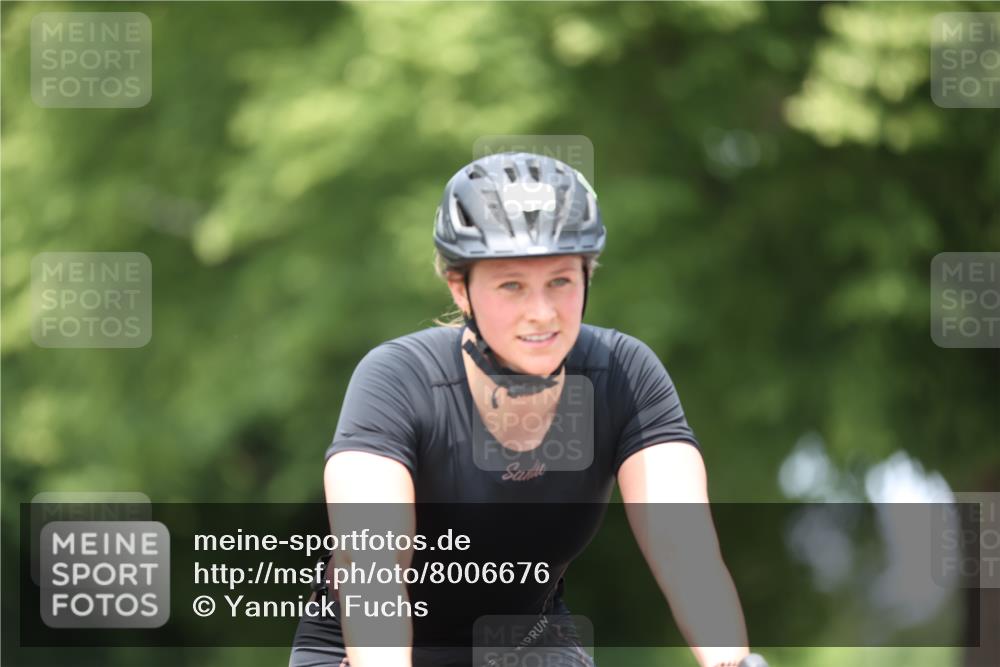 15.06.2025 - 7 Türme Triathlon Yannick Fuchs http://msf.ph/oto/8006676 15.06.2025 13:20:35 Radfahren 356, 444, 491, 496 meine-sportfotos.de