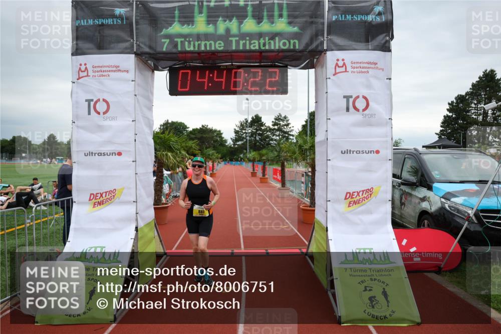 15.06.2025 - 7 Türme Triathlon Michael Strokosch http://msf.ph/oto/8006751 15.06.2025 14:48:21 Ziel 887 meine-sportfotos.de
