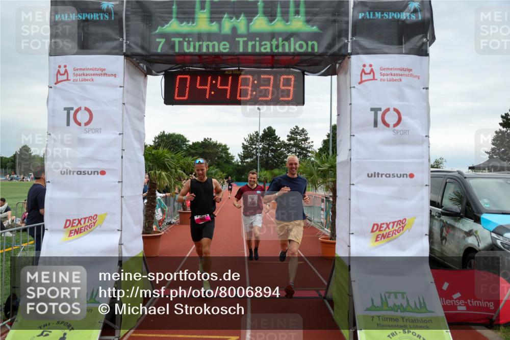 15.06.2025 - 7 Türme Triathlon Michael Strokosch http://msf.ph/oto/8006894 15.06.2025 14:48:39 Ziel 308 meine-sportfotos.de