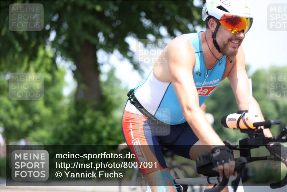 15.06.2025 - 7 Türme Triathlon Yannick Fuchs http://msf.ph/oto/8007091 15.06.2025 12:40:09 Radfahren 368, 403, 415, 418, 482, 576, 668 meine-sportfotos.de