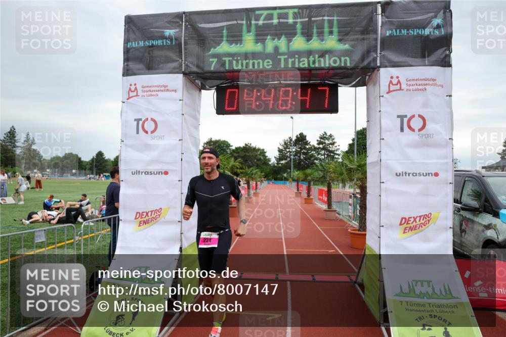 15.06.2025 - 7 Türme Triathlon Michael Strokosch http://msf.ph/oto/8007147 15.06.2025 14:48:46 Ziel 224, 308 meine-sportfotos.de