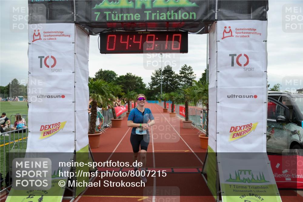 15.06.2025 - 7 Türme Triathlon Michael Strokosch http://msf.ph/oto/8007215 15.06.2025 14:49:10 Ziel 381 meine-sportfotos.de