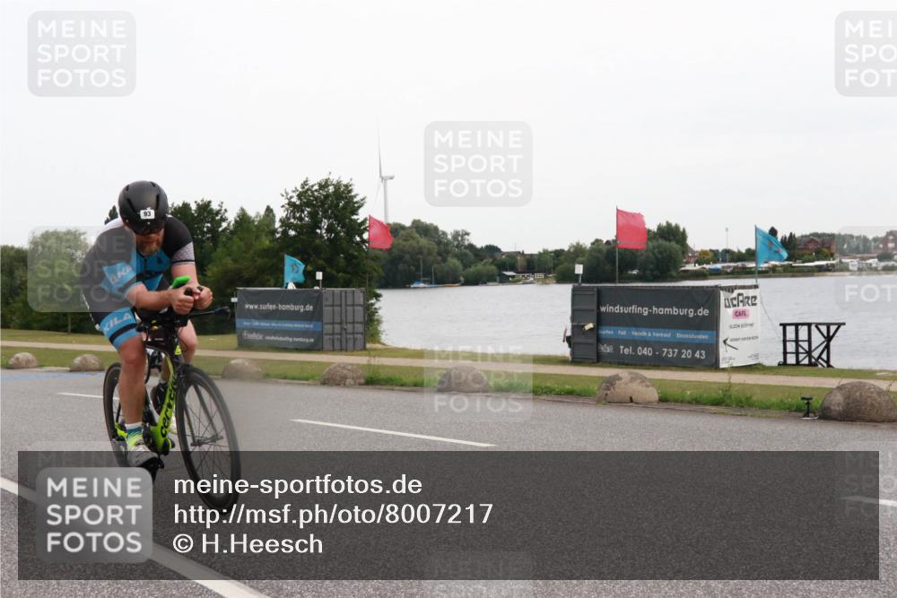 15.06.2025 - 27. Vierlanden-Triathlon H.Heesch http://msf.ph/oto/8007217 15.06.2025 10:41:47 Radfahren 22, 45, 93, 172, 205 meine-sportfotos.de