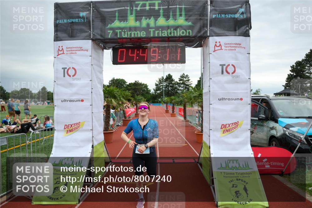 15.06.2025 - 7 Türme Triathlon Michael Strokosch http://msf.ph/oto/8007240 15.06.2025 14:49:11 Ziel 381 meine-sportfotos.de