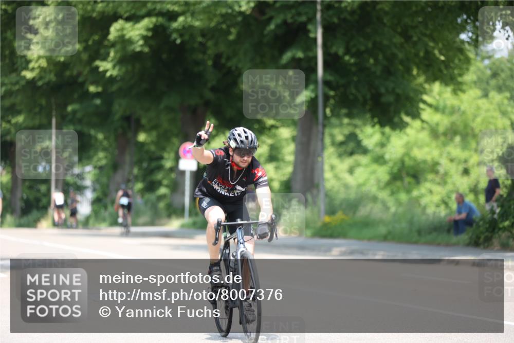 15.06.2025 - 7 Türme Triathlon Yannick Fuchs http://msf.ph/oto/8007376 15.06.2025 12:40:42 Radfahren 337, 514, 535 meine-sportfotos.de