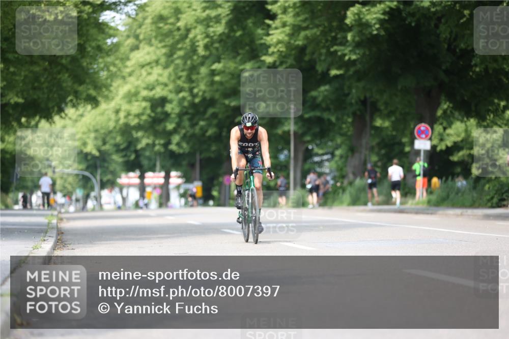 15.06.2025 - 7 Türme Triathlon Yannick Fuchs http://msf.ph/oto/8007397 15.06.2025 13:21:04 Radfahren  meine-sportfotos.de
