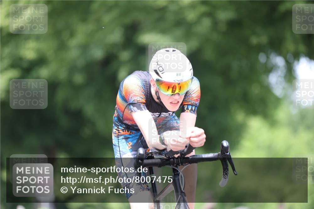 15.06.2025 - 7 Türme Triathlon Yannick Fuchs http://msf.ph/oto/8007475 15.06.2025 13:21:22 Radfahren 369, 671, 817 meine-sportfotos.de