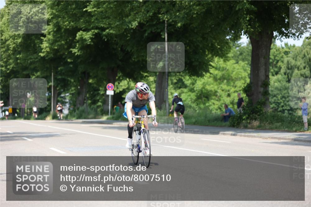 15.06.2025 - 7 Türme Triathlon Yannick Fuchs http://msf.ph/oto/8007510 15.06.2025 12:40:44 Radfahren 337, 514, 535 meine-sportfotos.de