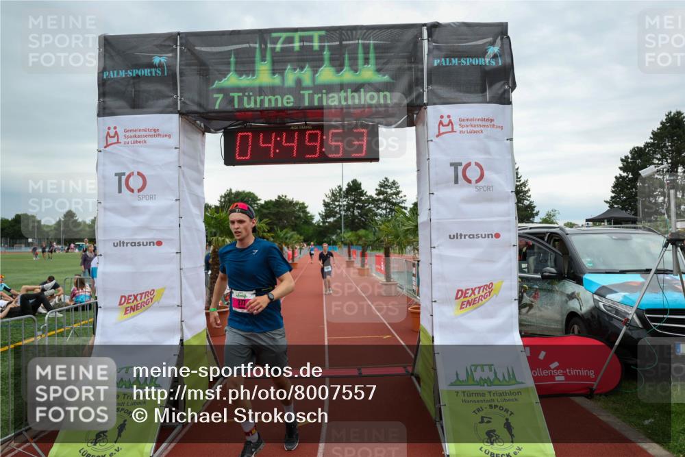 15.06.2025 - 7 Türme Triathlon Michael Strokosch http://msf.ph/oto/8007557 15.06.2025 14:49:53 Ziel 277, 650 meine-sportfotos.de